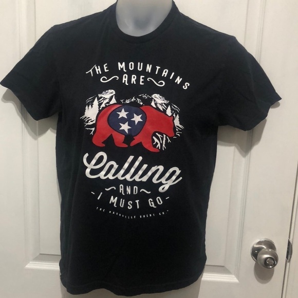 Mountains are calling T-shirt - Picture 1 of 8